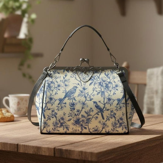 Toile de Jouy Vintage Kisslock Umhängetasche – Viktorianische Handtasche mit verstellbarem Riemen