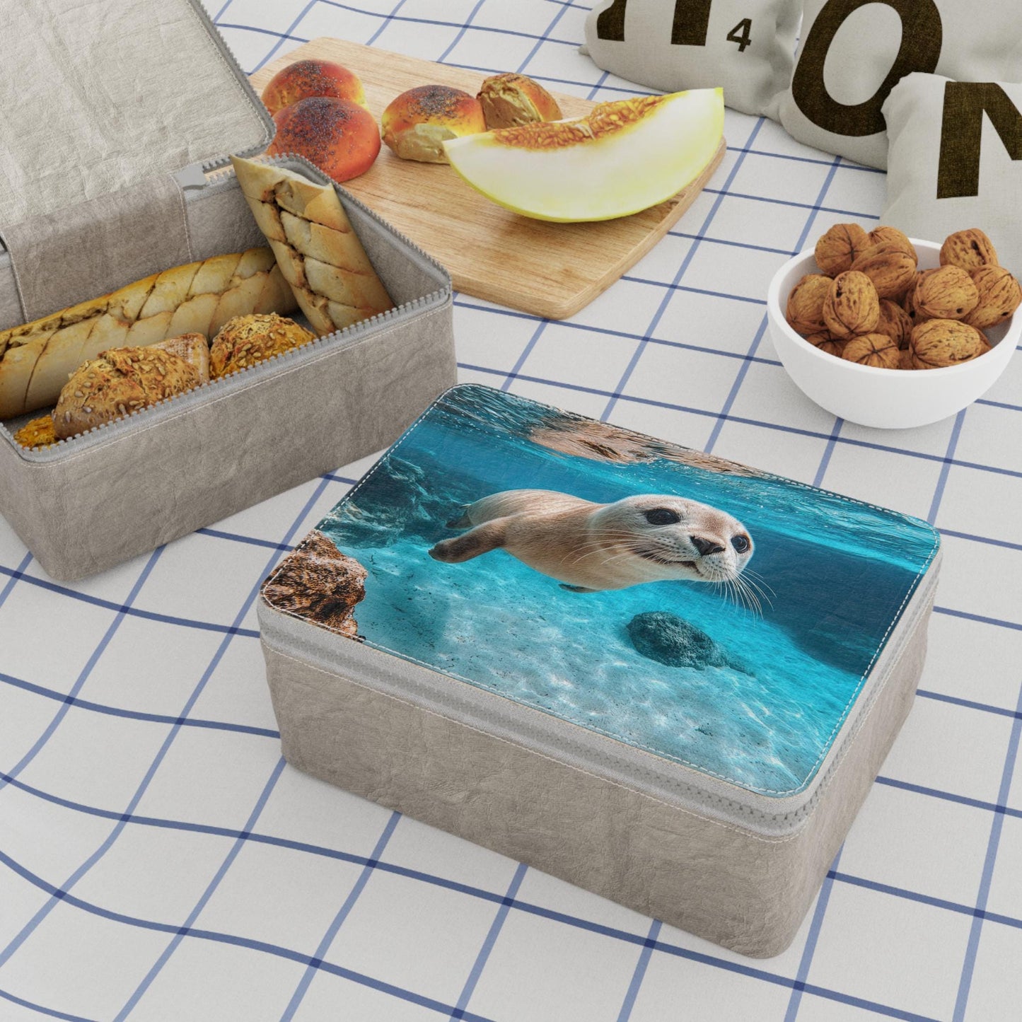 Eco-Friendly Baby Seal Paper Lunch Bag: Reusable Vegan Food Storage
