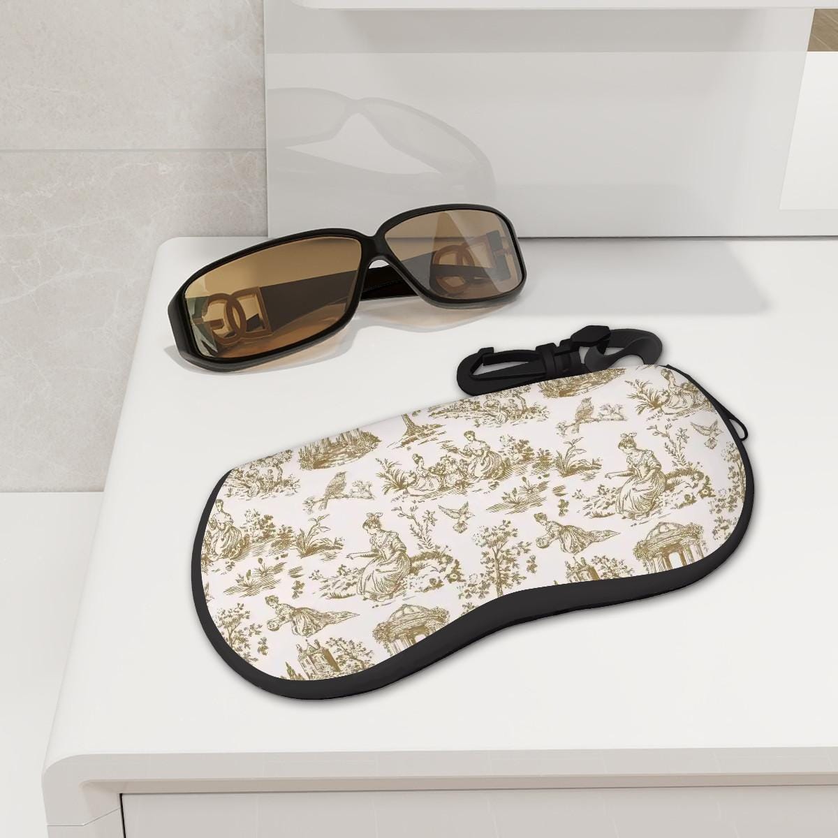 Toile de Jouy Eyeglasses Soft Case – French Vintage Sunglasses Zipper Pouch