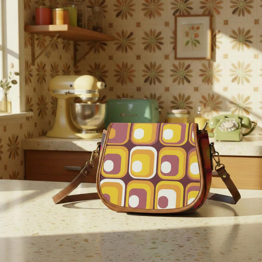 Retro 70s Midcentury Saddle Bag - Vintage Hippie Style Crossbody